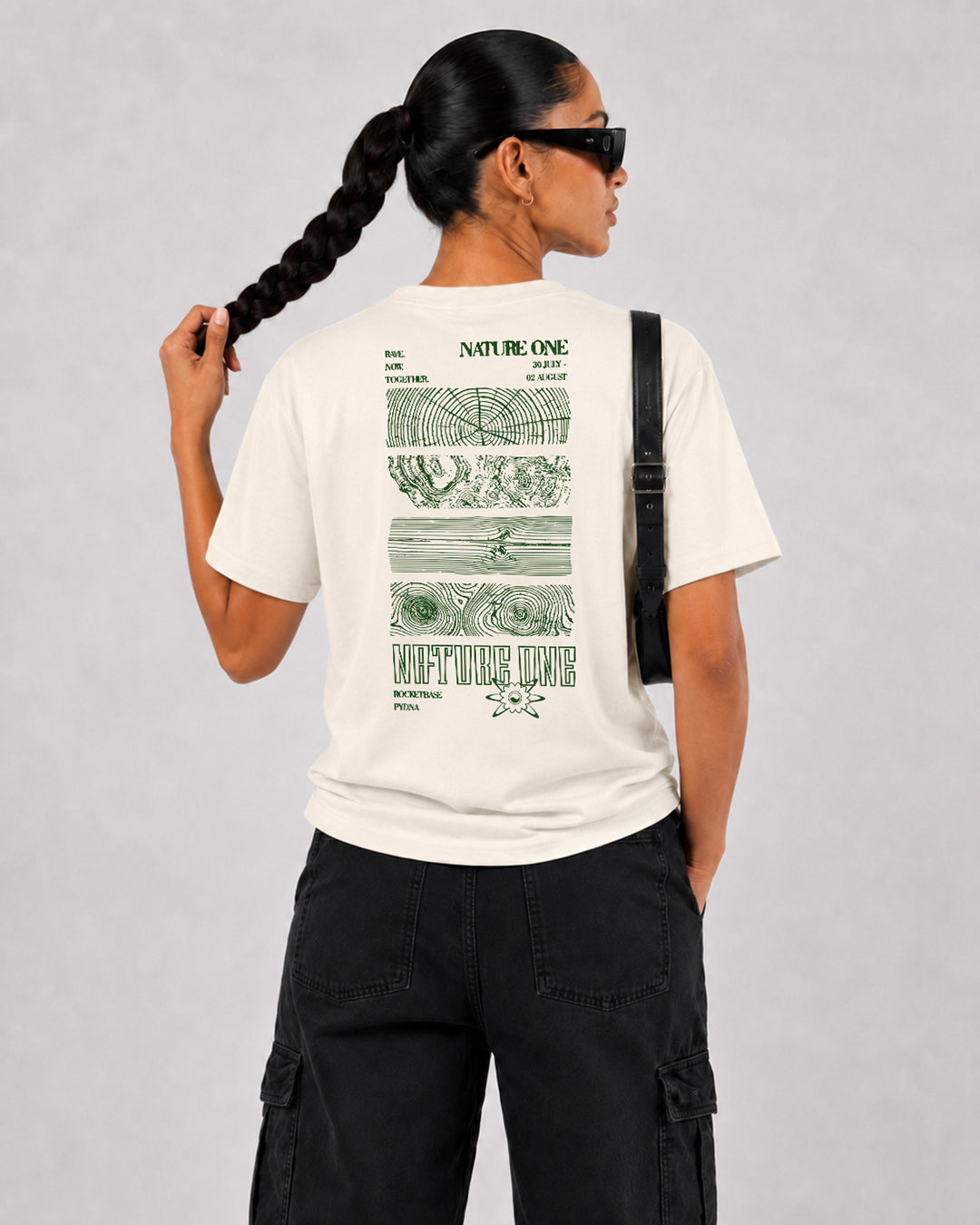 Community Shirt "BACK TO THE ROOTS" - Unisex Organic T-Shirt